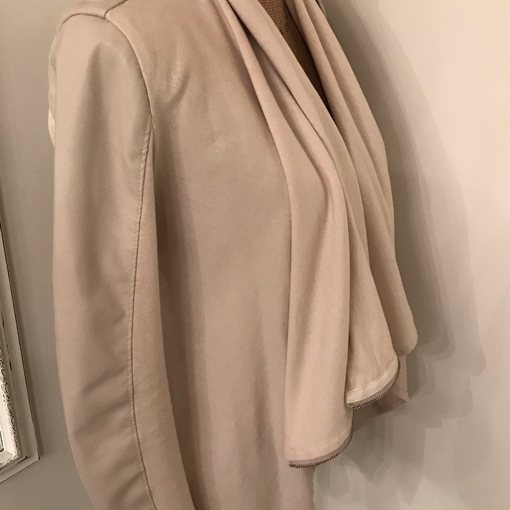 “Smooth As Butter” faux leather jacket - Picture 4 of 10